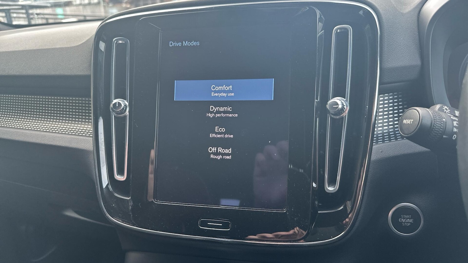 Used Volvo XC40 2021 for sale - 76317866: Photo 43