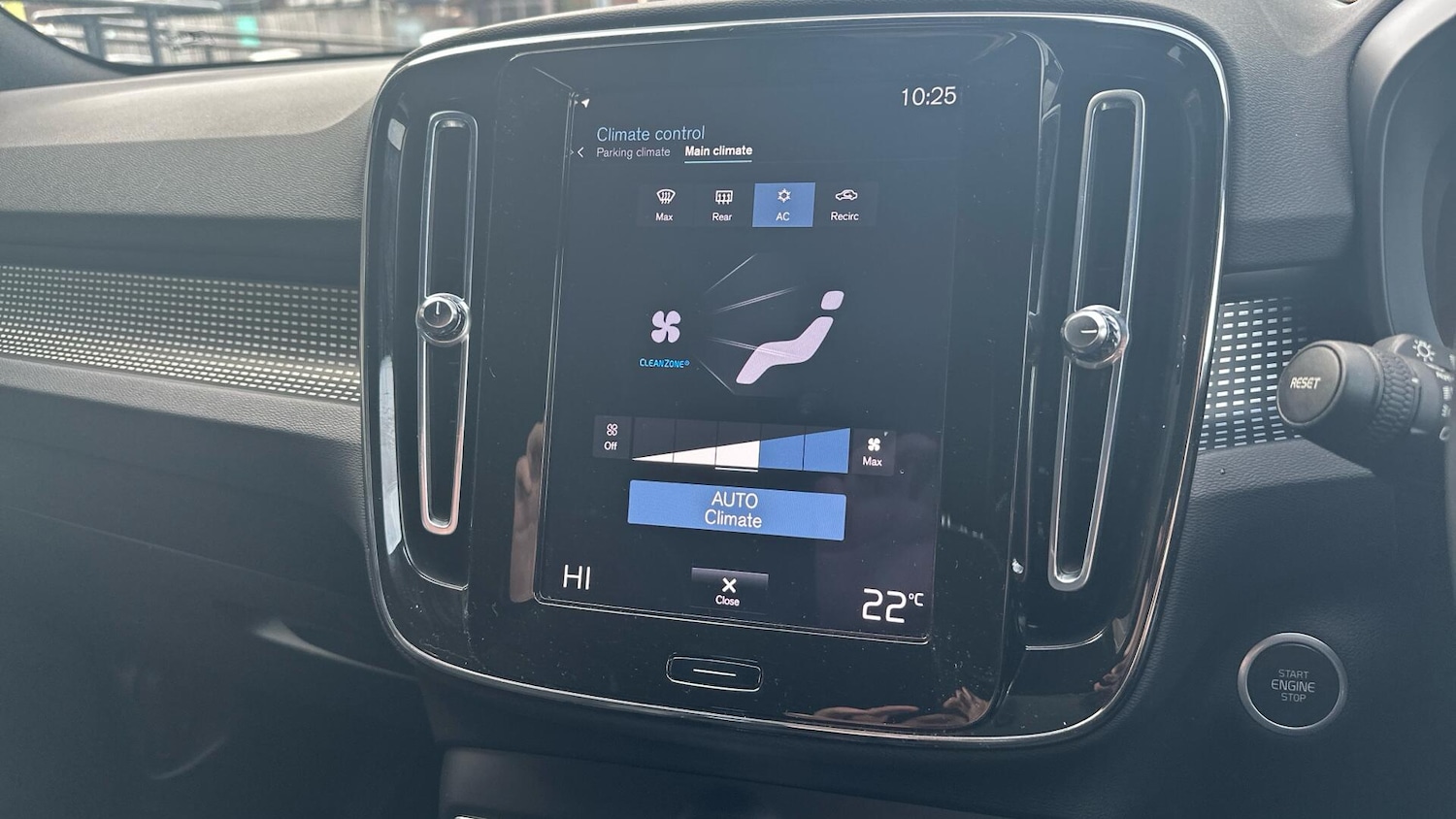 Used Volvo XC40 2021 for sale - 76317866: Photo 45