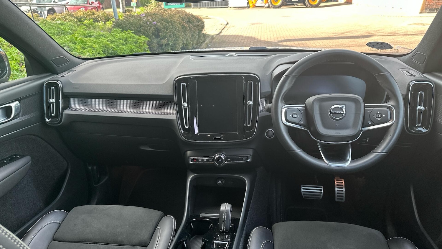 Used Volvo XC40 2021 for sale - 76317866: Photo 5