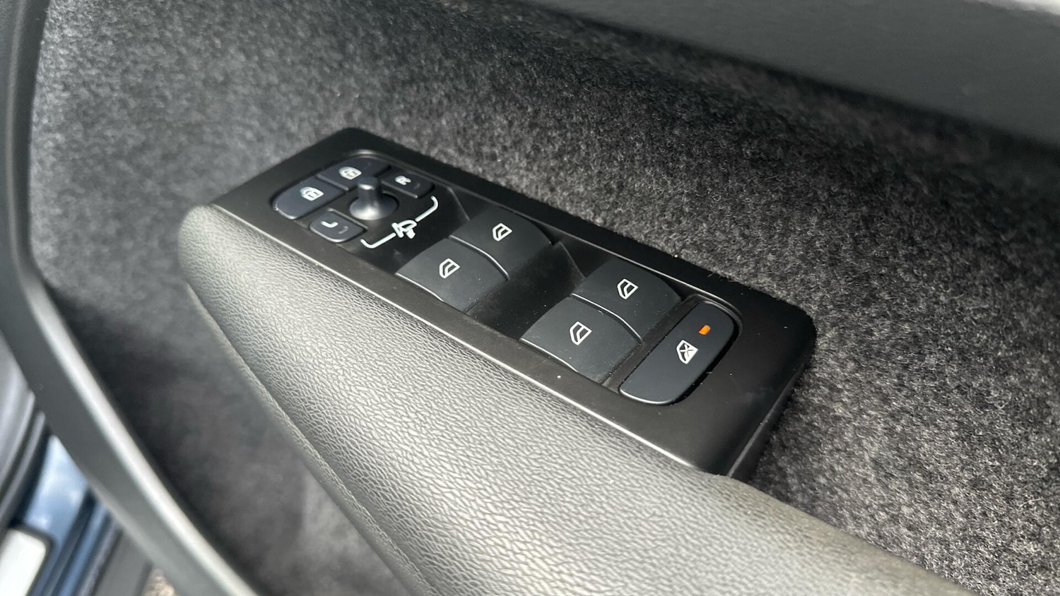 Used Volvo XC40 2021 for sale - 76318023: Photo 20