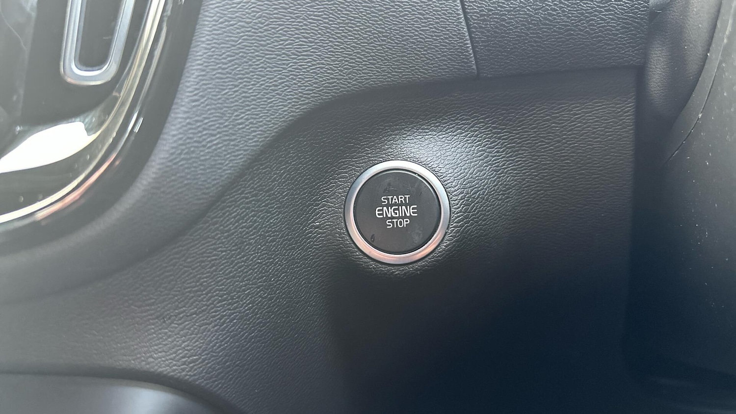 Used Volvo XC40 2021 for sale - 76318023: Photo 22