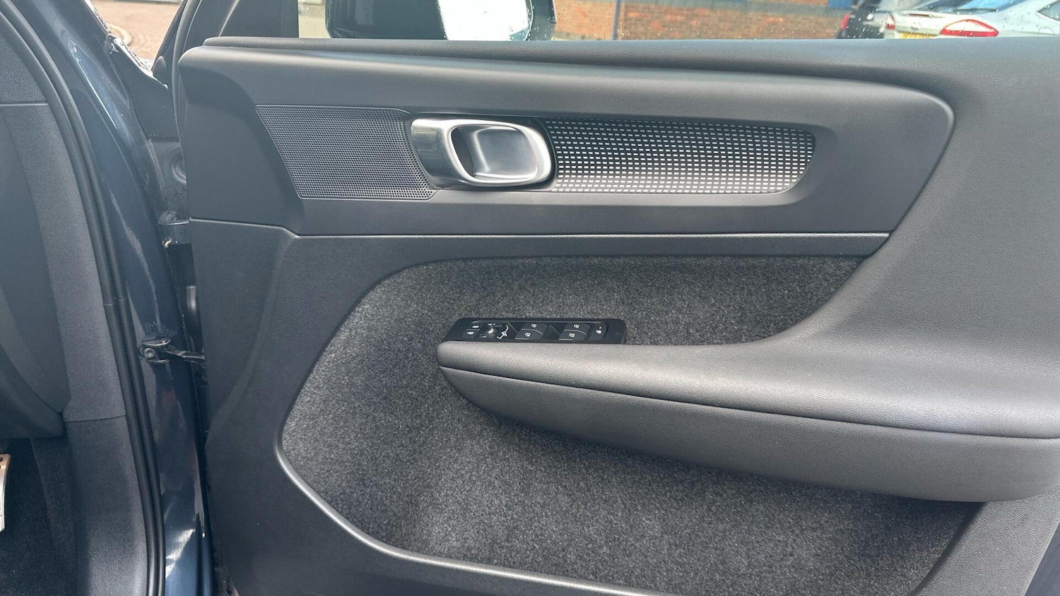 Used Volvo XC40 2021 for sale - 76318023: Photo 24