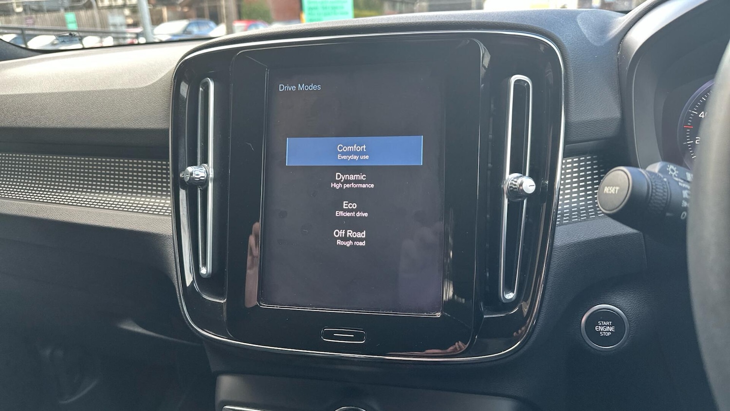 Used Volvo XC40 2021 for sale - 76318023: Photo 41