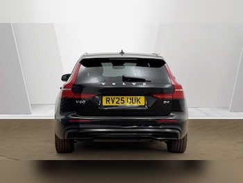 Used Volvo V60 2025 for sale - 77737989: Photo