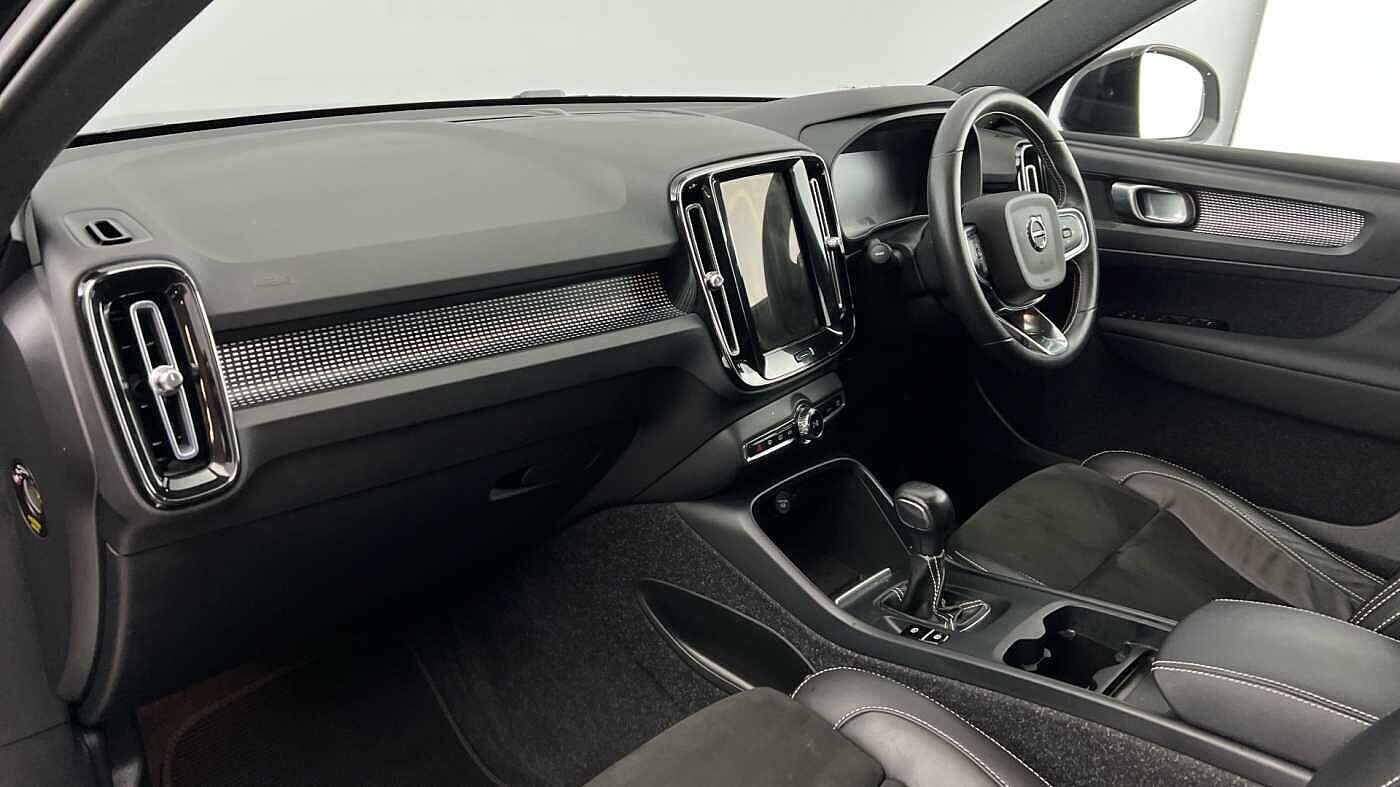 Used Volvo XC40 2021 for sale - 77673133: Photo 6