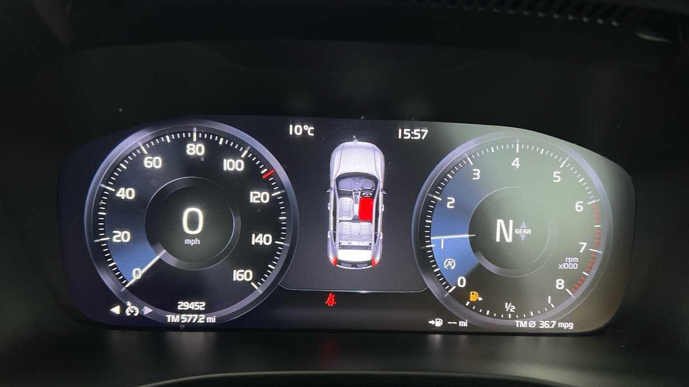 Used Volvo XC40 2021 for sale - 77673133: Photo 9