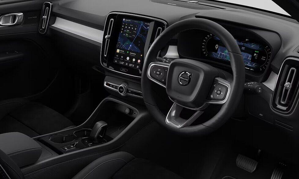 Used Volvo XC40 for sale - 77305902: Photo 2