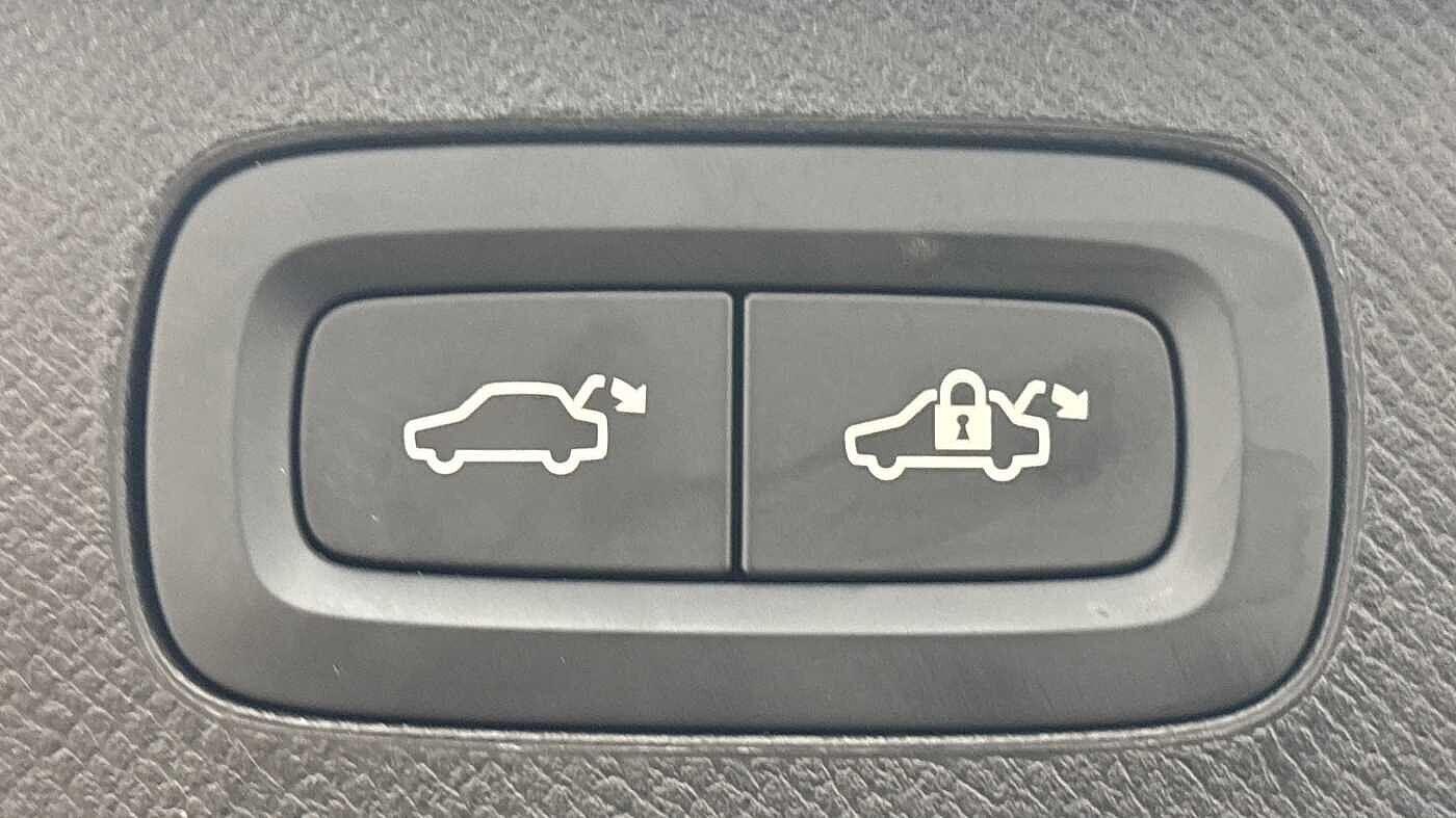 Used Volvo XC90 2025 for sale - 77673162: Photo 19