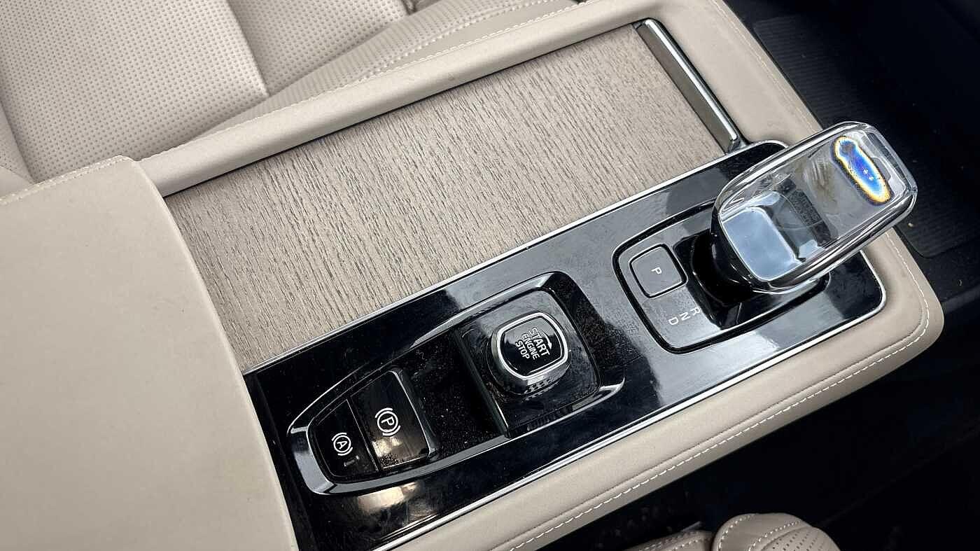 Used Volvo XC90 2025 for sale - 77673162: Photo 32