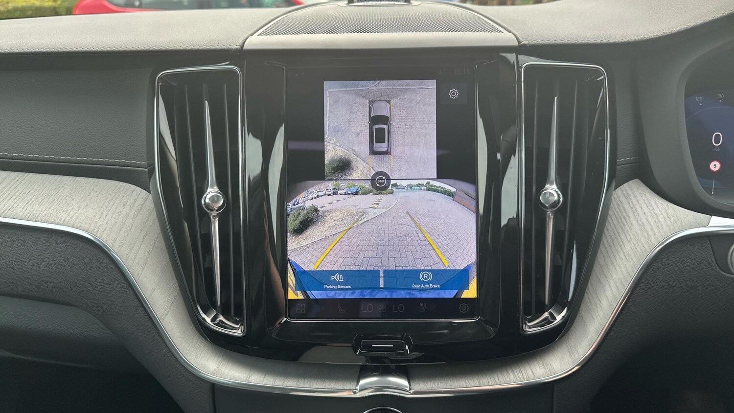 Used Volvo XC60 2025 for sale - 77673124: Photo 18