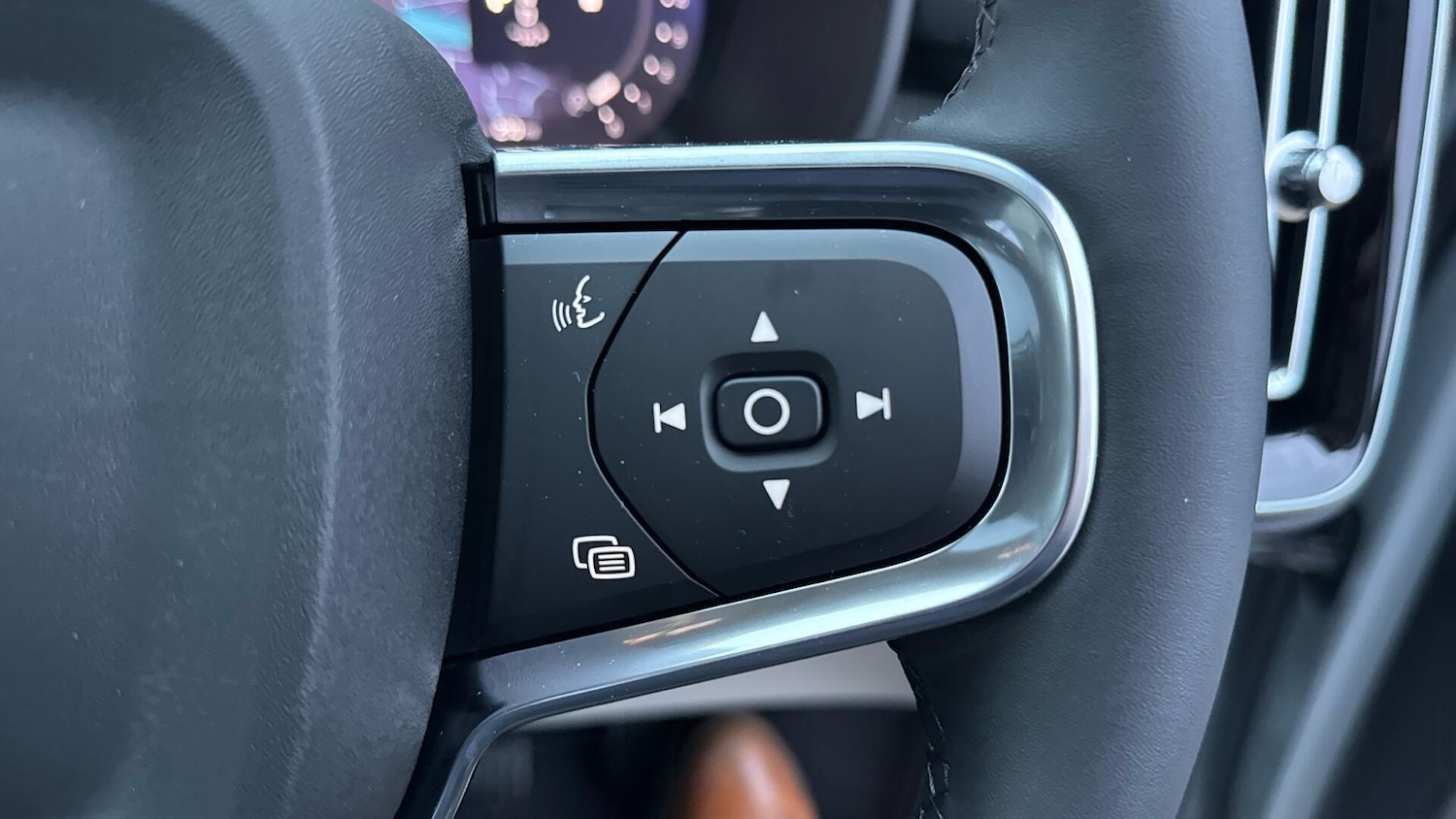 Used Volvo XC40 for sale - 77266937: Photo 18