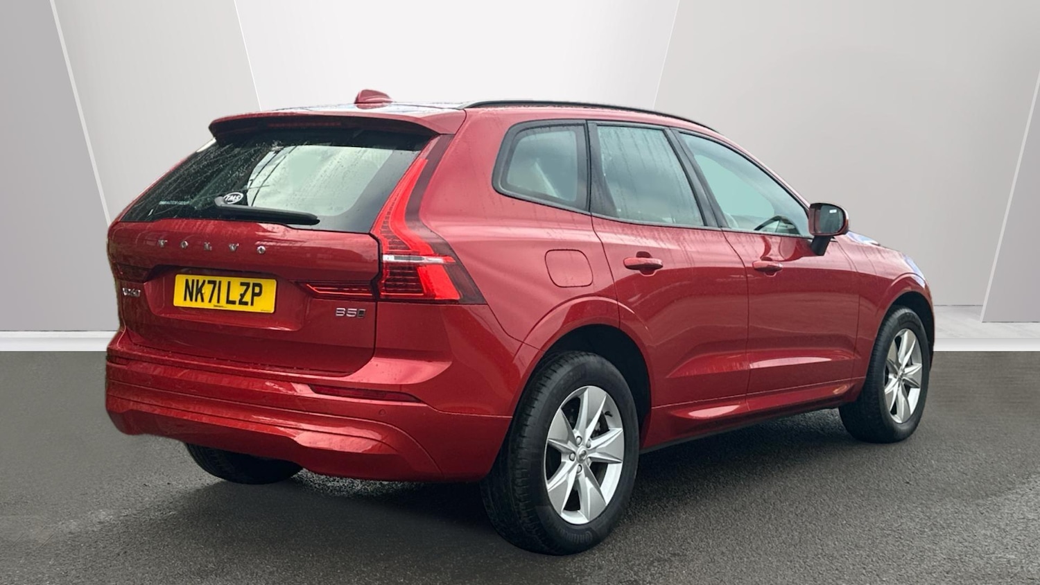 Used Volvo XC60 2021 for sale - 76307270: Photo 2