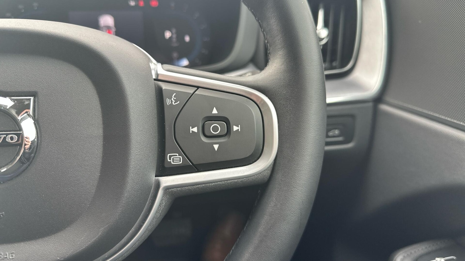 Used Volvo XC60 2021 for sale - 76307270: Photo 20