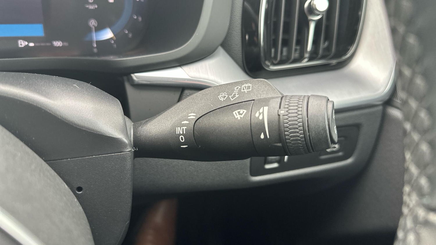 Used Volvo XC60 2021 for sale - 76307270: Photo 21