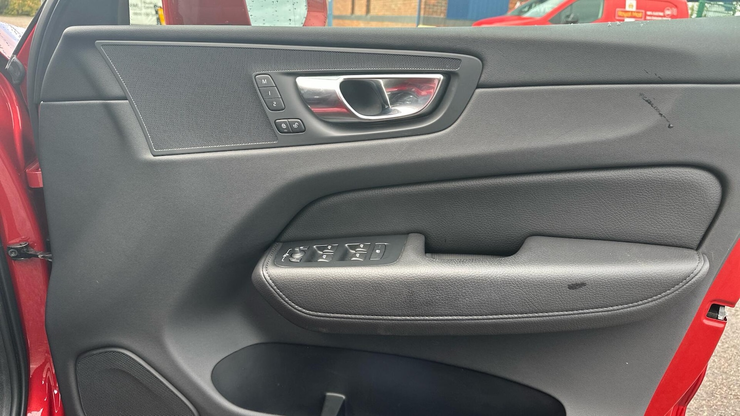 Used Volvo XC60 2021 for sale - 76307270: Photo 27