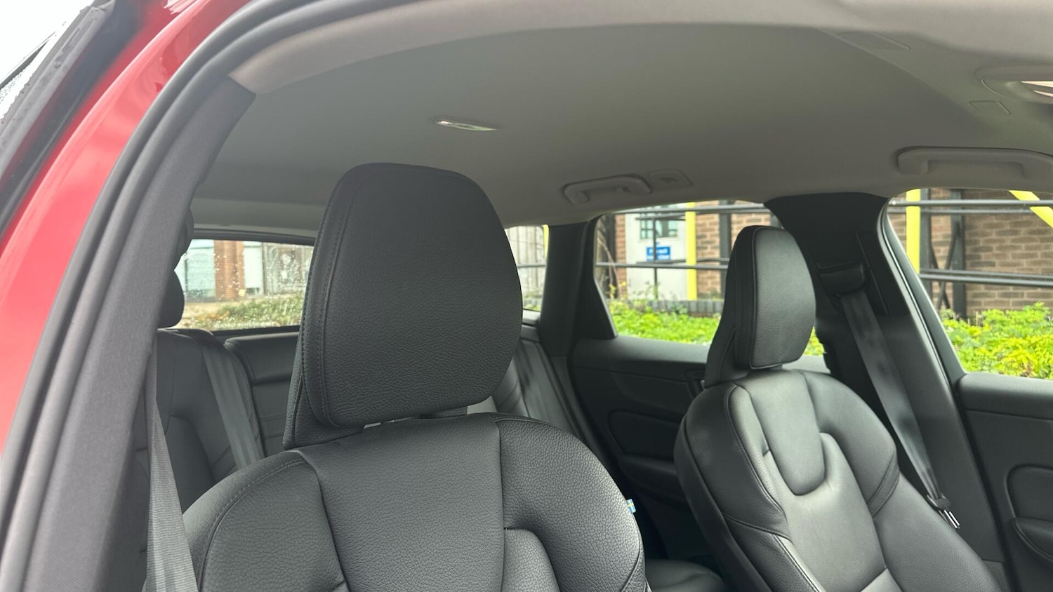 Used Volvo XC60 2021 for sale - 76307270: Photo 29