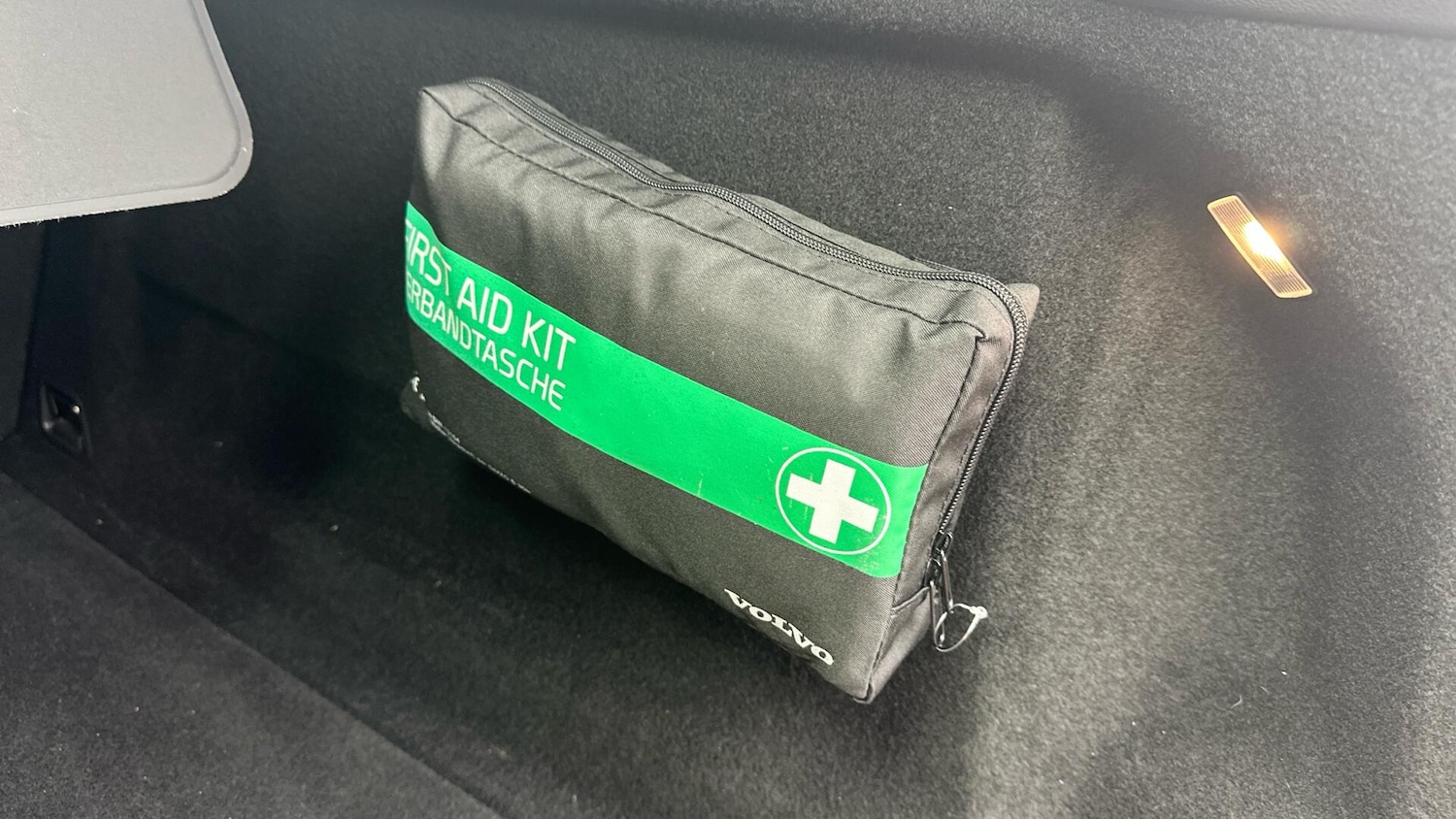 Used Volvo XC60 2021 for sale - 76307270: Photo 32