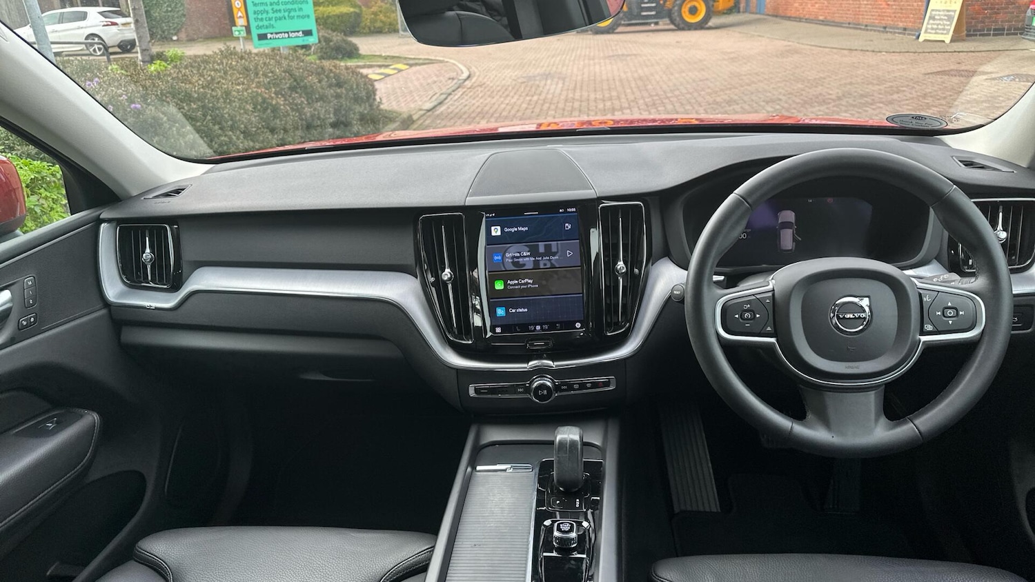 Used Volvo XC60 2021 for sale - 76307270: Photo 5