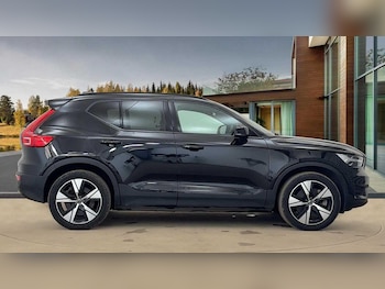 Used Volvo XC40 2021 for sale - 77331643: Photo