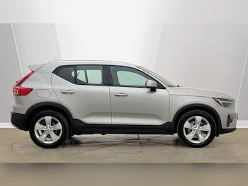Used Volvo XC40 2023 for sale - 79532495: Photo