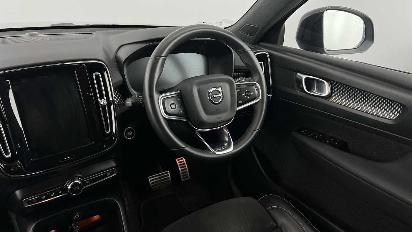 Used Volvo XC40 2021 for sale - 76886999: Photo 8