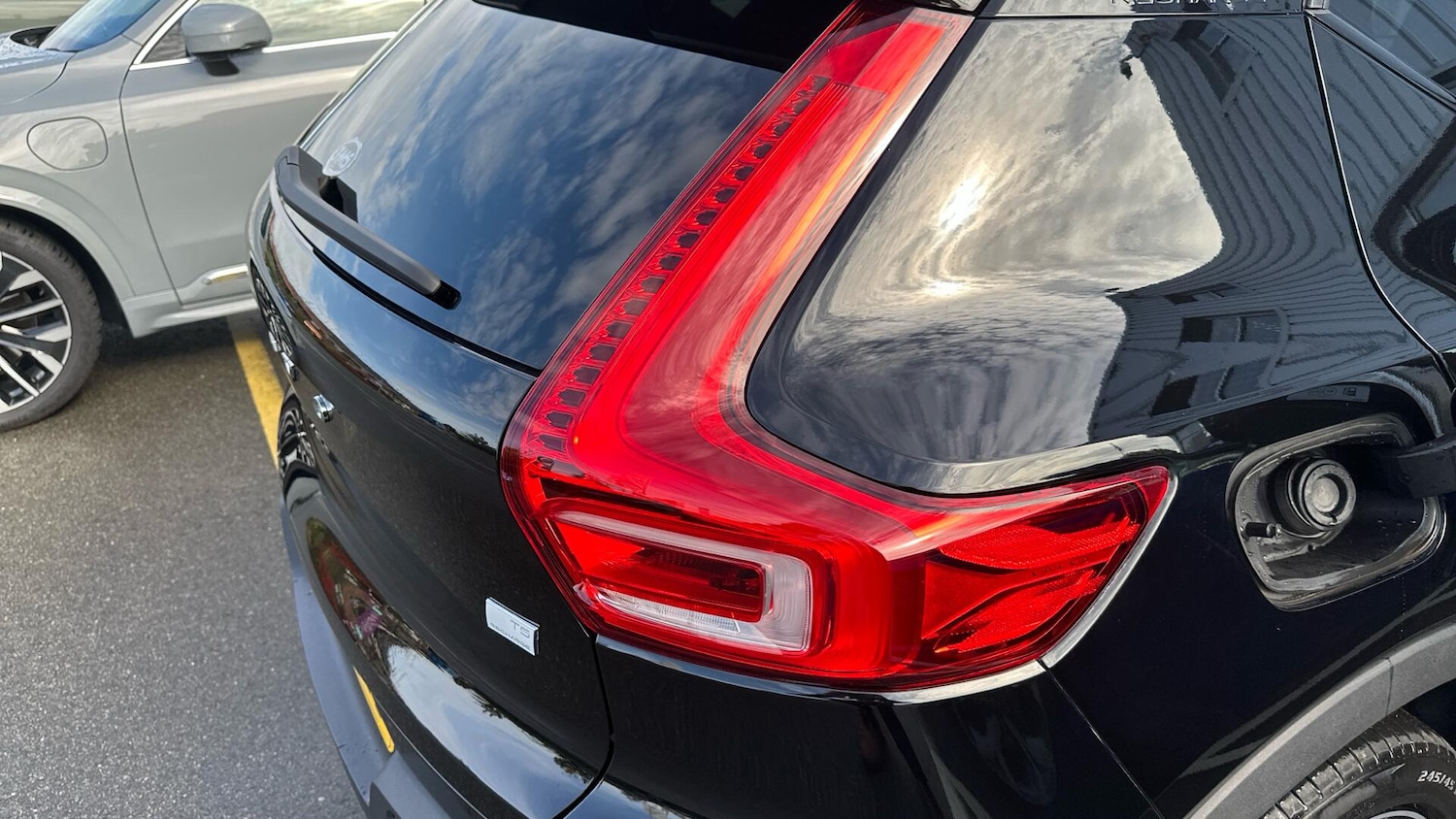 Used Volvo XC40 2022 for sale - 77162888: Photo 37