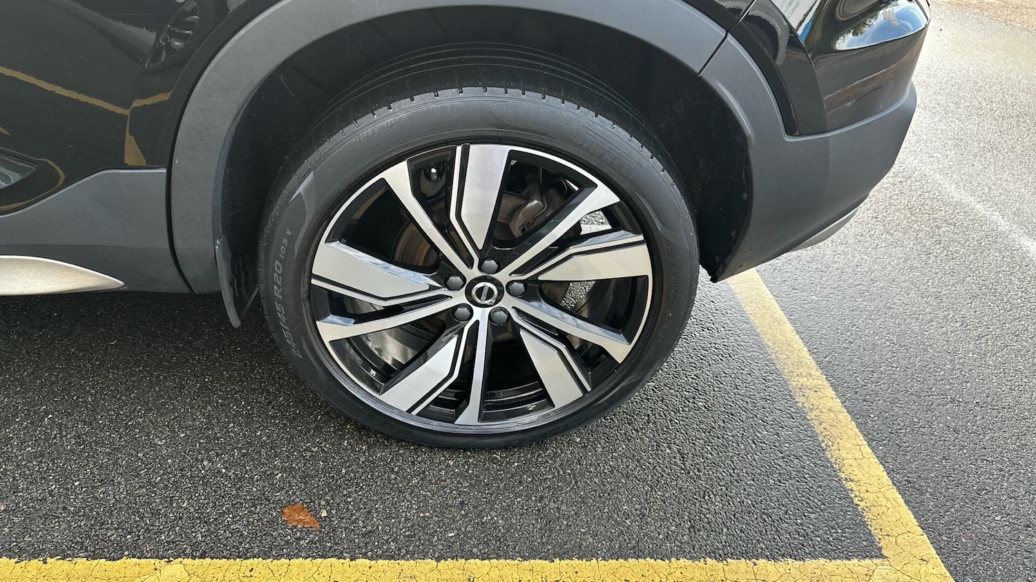 Used Volvo XC40 2022 for sale - 77162888: Photo 42