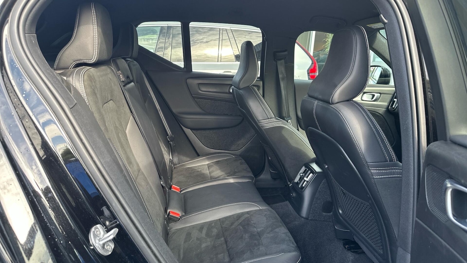 Used Volvo XC40 2022 for sale - 77162888: Photo 6