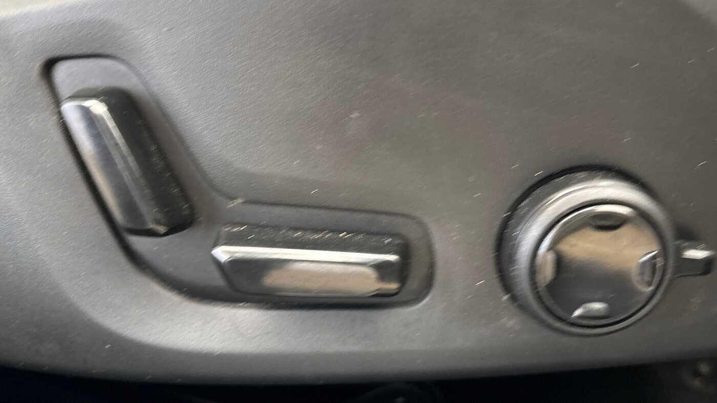 Used Volvo V60 2025 for sale - 77738338: Photo 28