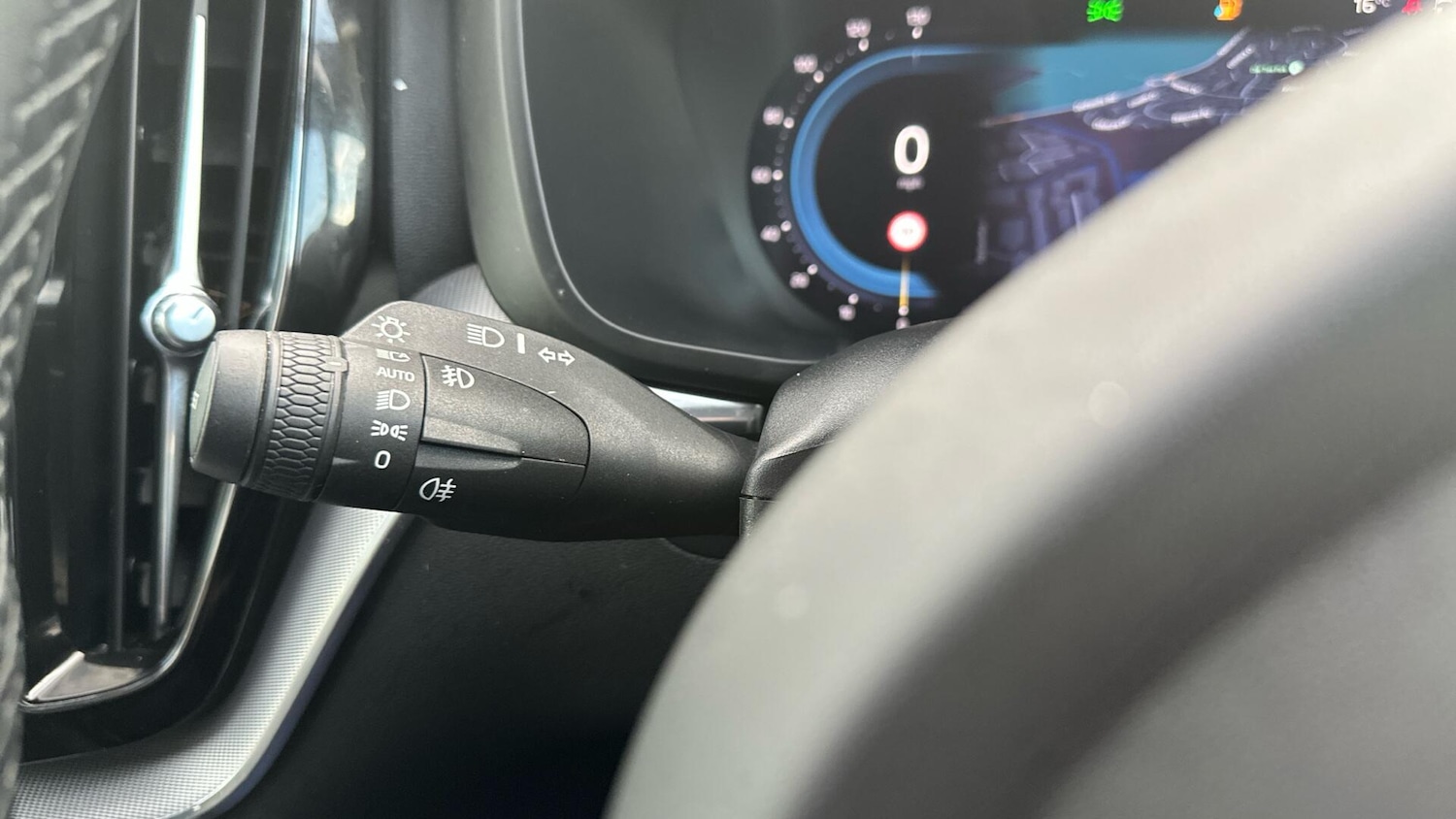 Used Volvo XC60 2021 for sale - 76425141: Photo 18