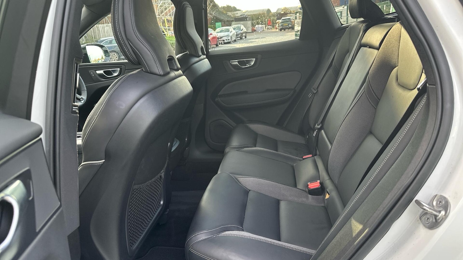 Used Volvo XC60 2021 for sale - 76425141: Photo 29