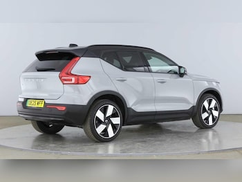 Used Volvo EX40 2025 for sale - 79533136: Photo