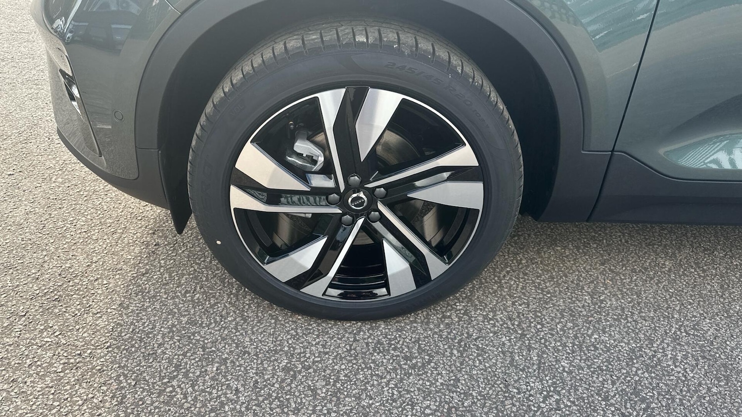 Used Volvo XC40 2025 for sale - 76307281: Photo 45