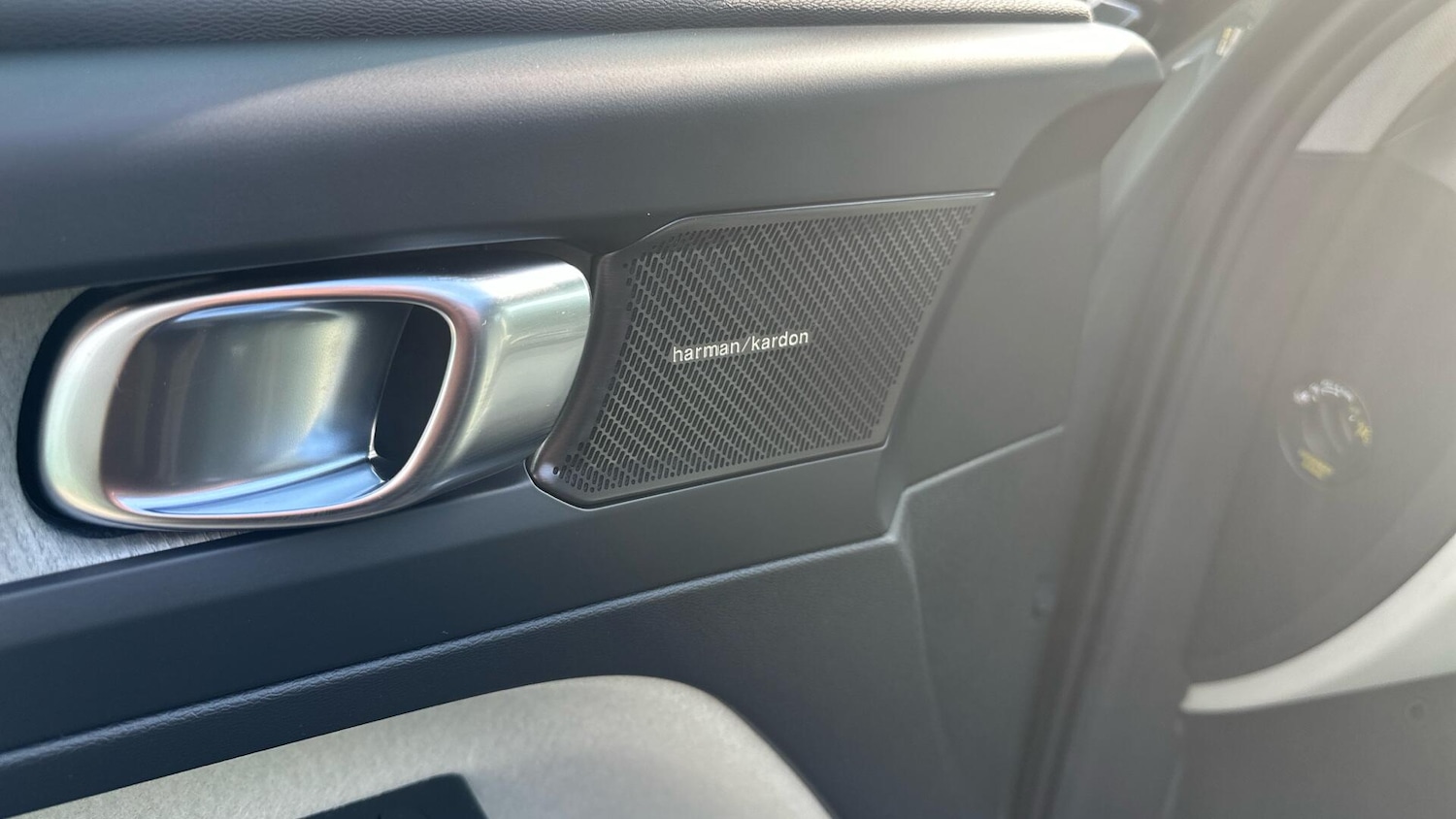 Used Volvo XC40 2025 for sale - 76307281: Photo 50