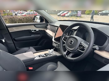 Used Volvo XC90 2025 for sale - 78230651: Photo