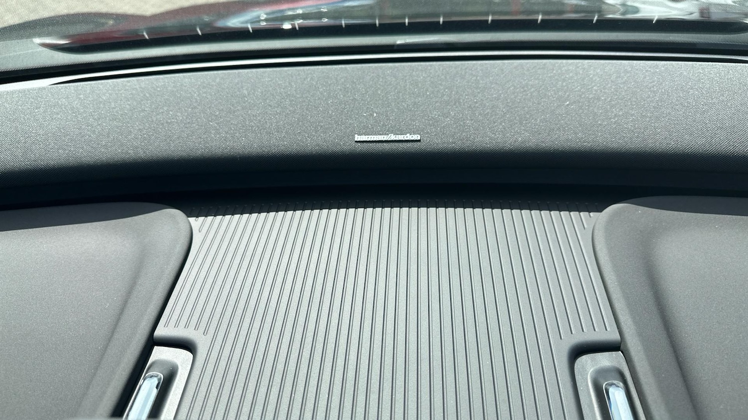 Used Volvo EX30 2025 for sale - 76307169: Photo 25