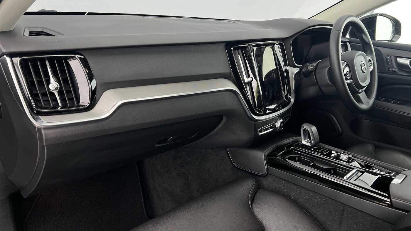 Used Volvo V60 2022 for sale - 76701305: Photo 6