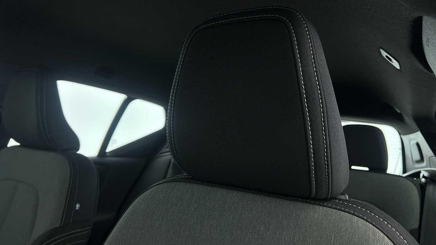 Used Volvo XC40 2022 for sale - 76307811: Photo 11