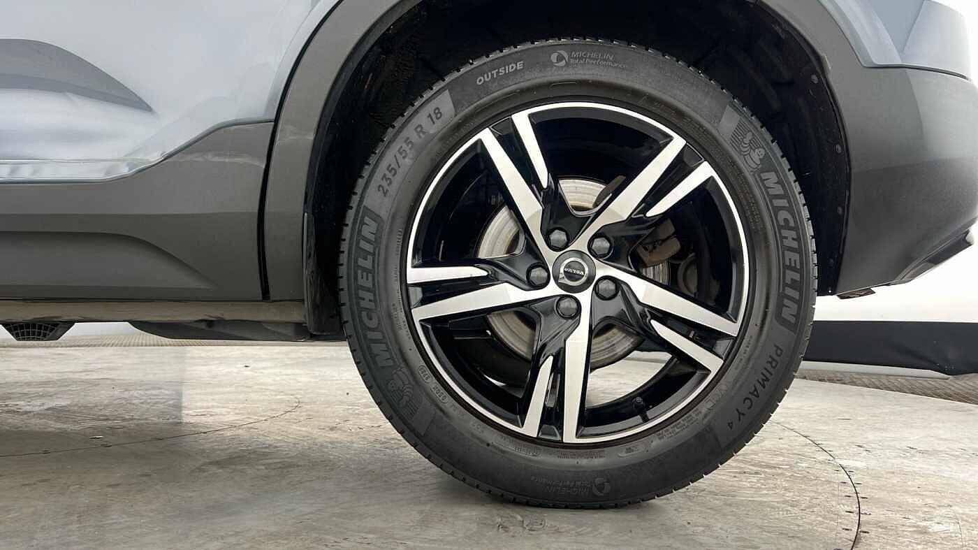 Used Volvo XC40 2022 for sale - 76307811: Photo 4