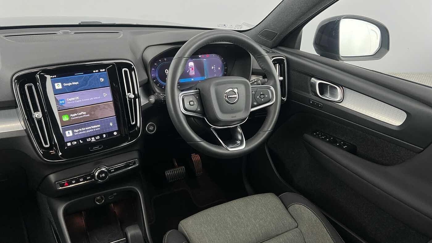 Used Volvo XC40 2022 for sale - 76307811: Photo 8