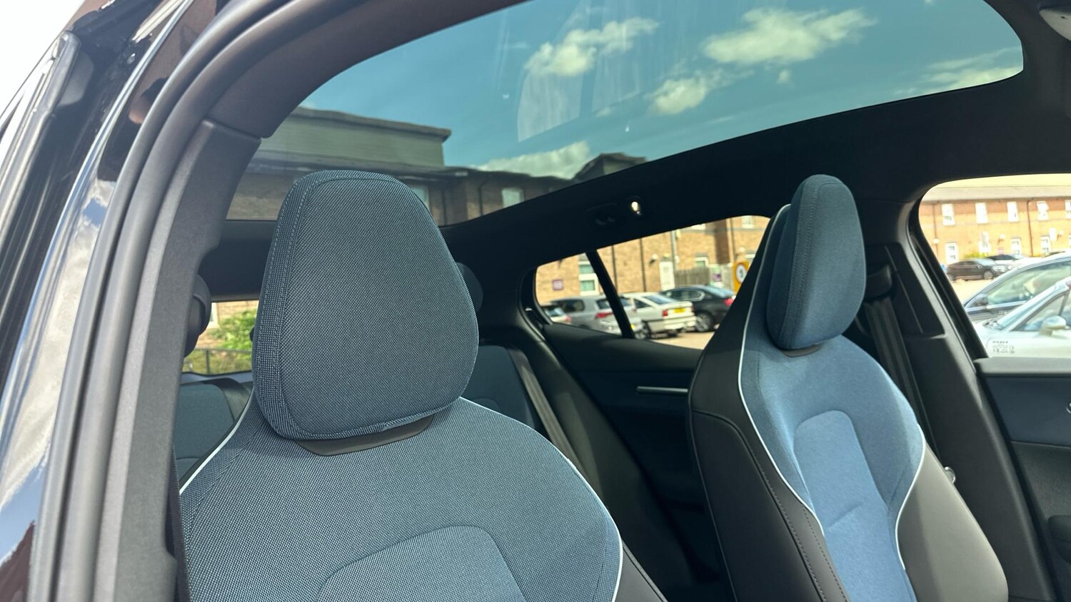 Used Volvo EX30 2025 for sale - 78057840: Photo 31