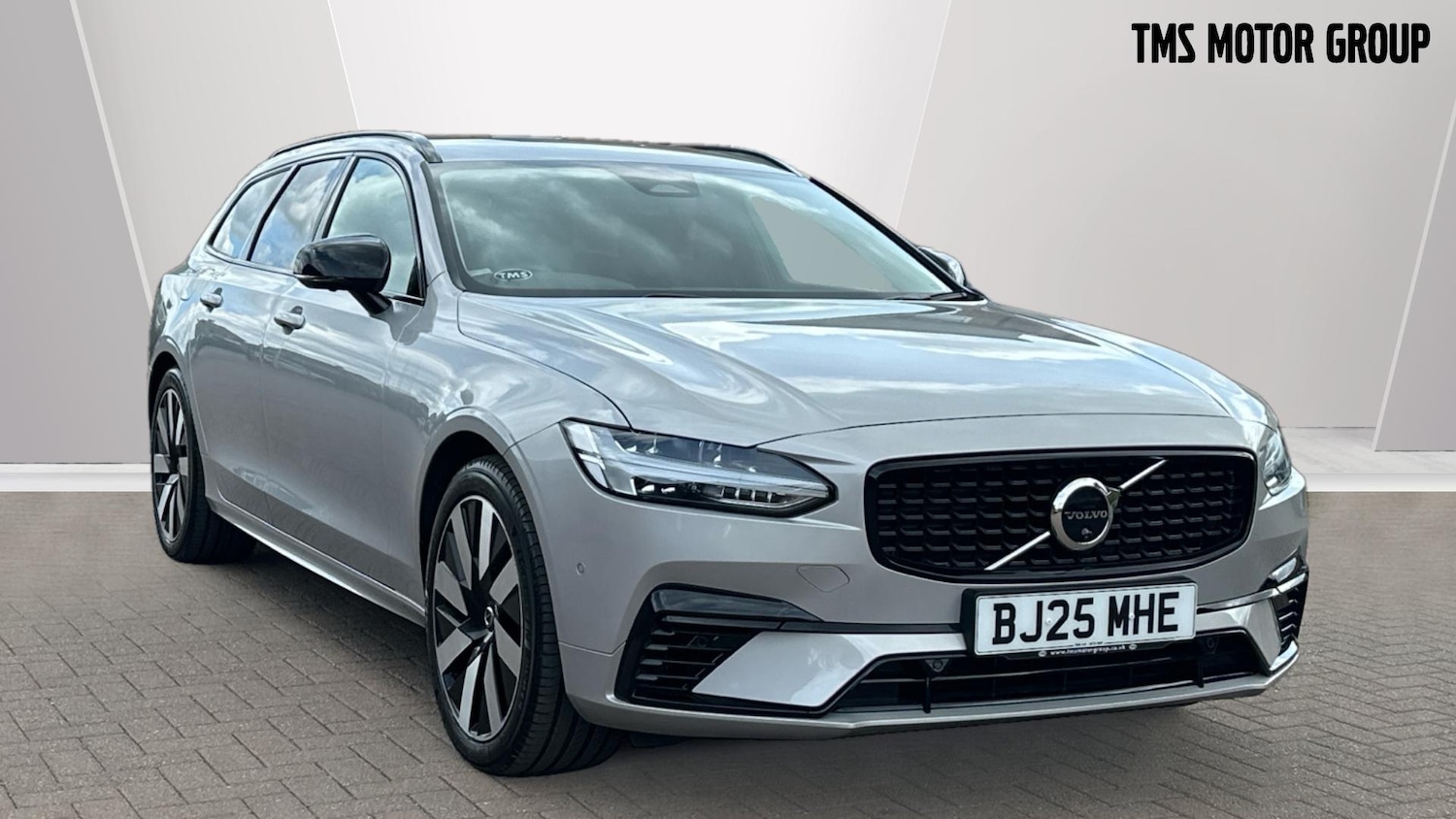 Used Volvo V90 2025 for sale - 76306807: Photo 1