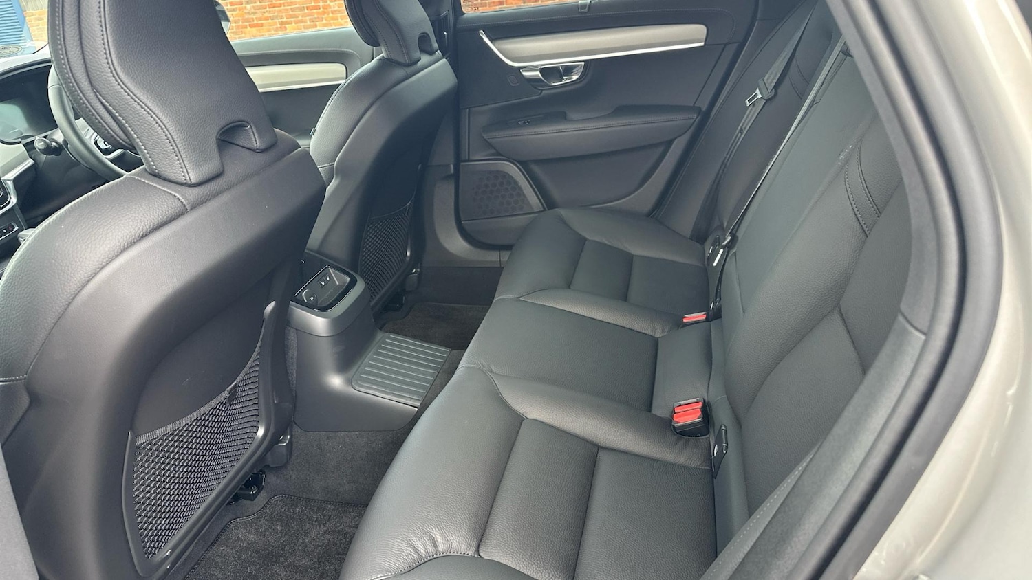 Used Volvo V90 2025 for sale - 76306807: Photo 10