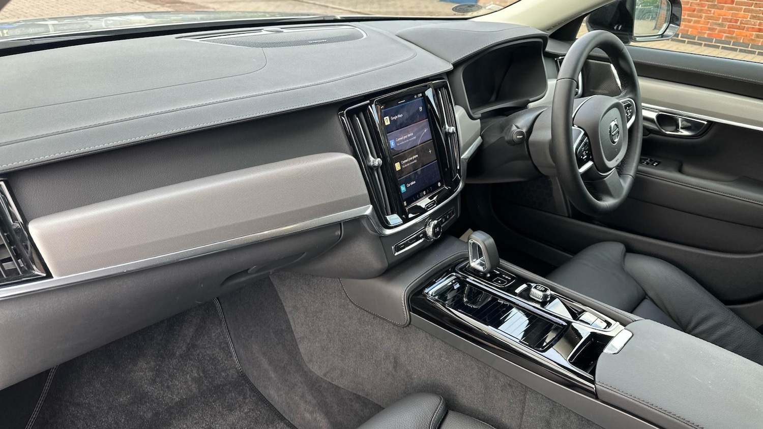 Used Volvo V90 2025 for sale - 76306807: Photo 4