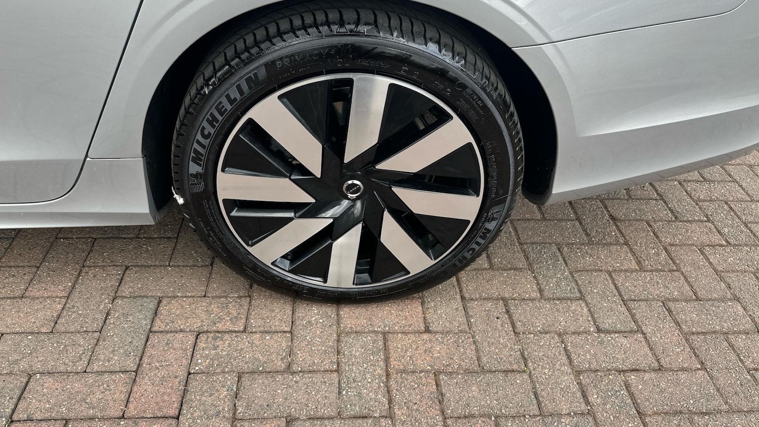 Used Volvo V90 2025 for sale - 76306807: Photo 42