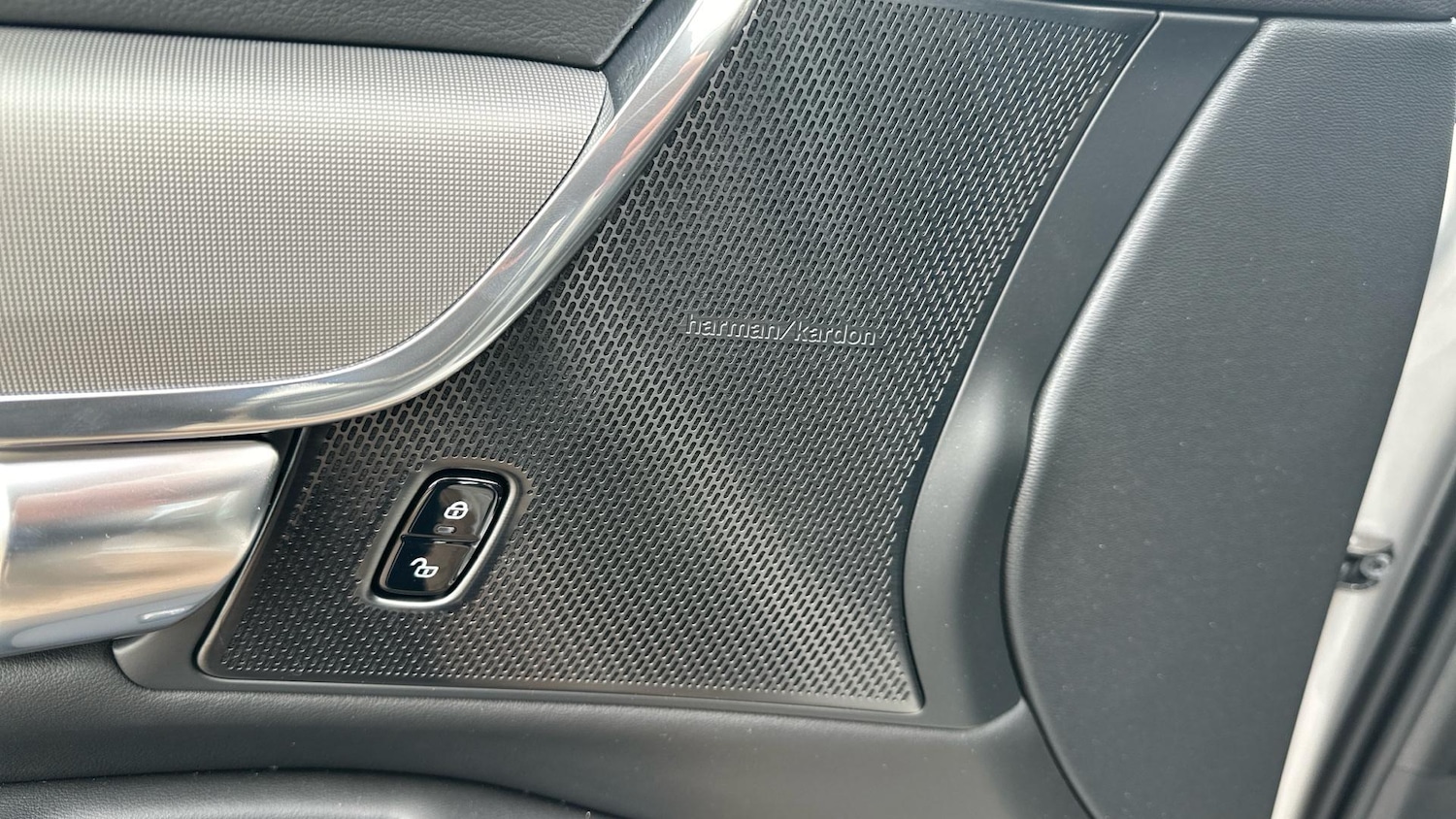 Used Volvo V90 2025 for sale - 76306807: Photo 48