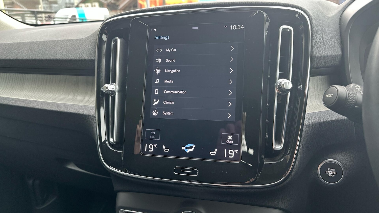 Used Volvo XC40 2021 for sale - 76307508: Photo 15