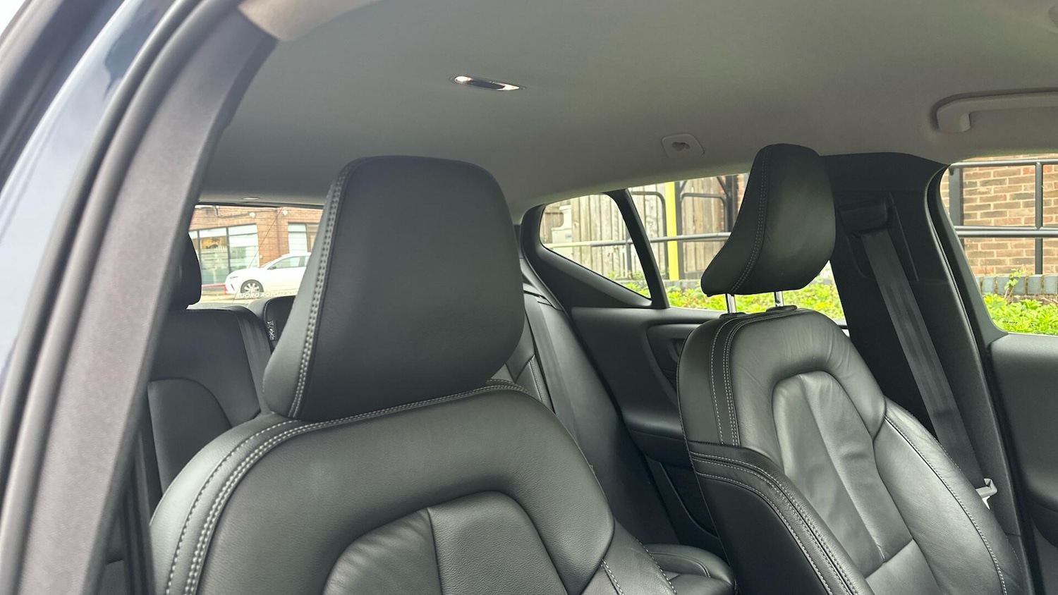 Used Volvo XC40 2021 for sale - 76307508: Photo 29