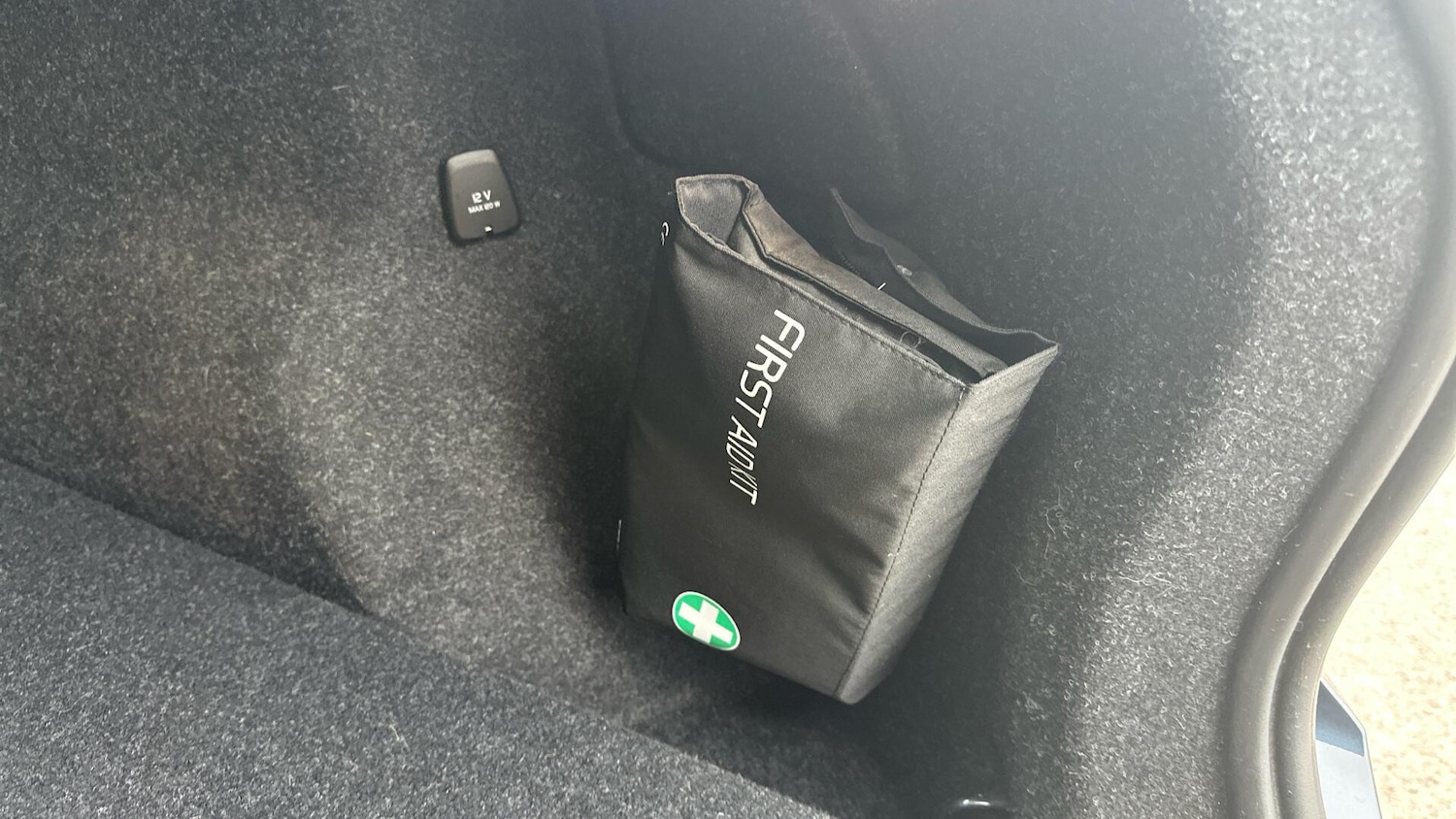 Used Volvo XC40 2021 for sale - 76307508: Photo 32