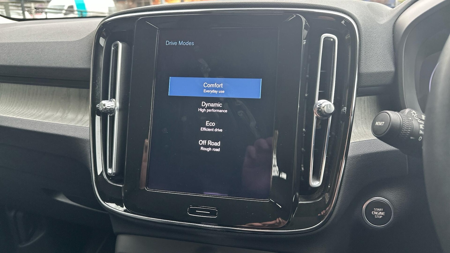 Used Volvo XC40 2021 for sale - 76307508: Photo 49